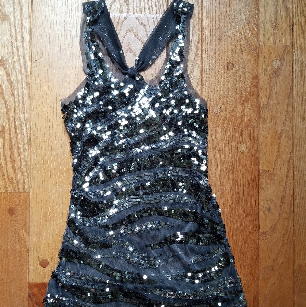Sequence top